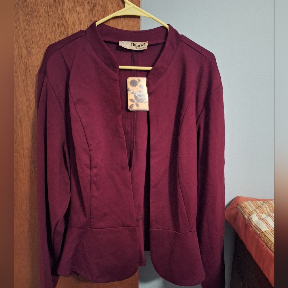 Hybrid & Company NWT Women's Deep Wine Open Front Blazer Size 3X